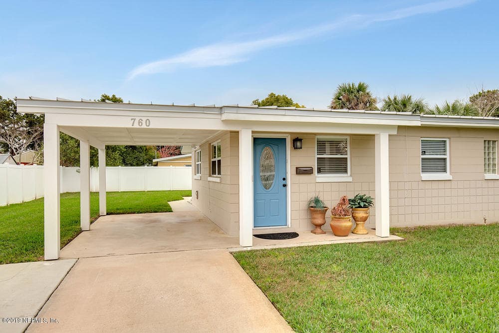 Photo 4 of 760 TRITON Road, Atlantic Beach, FL 32233