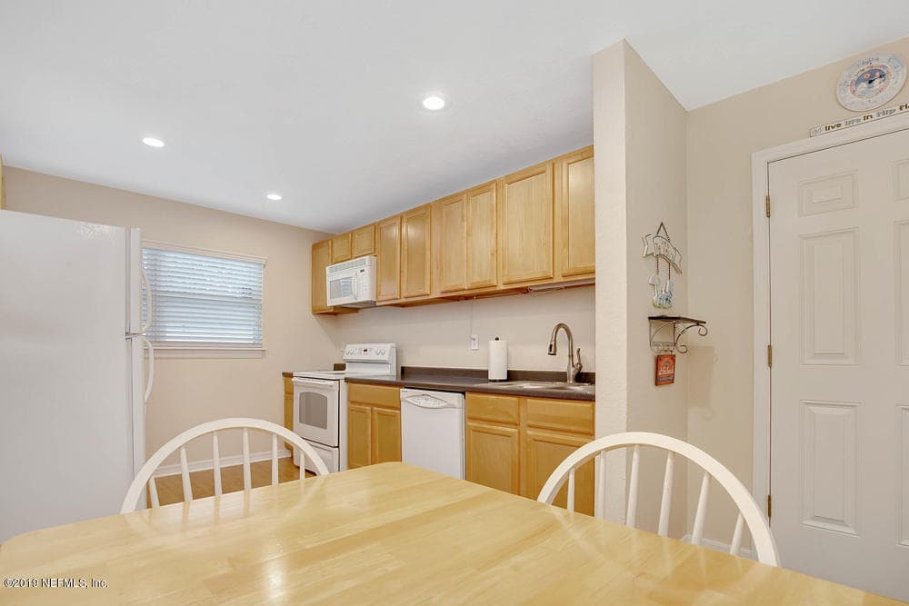 Photo 10 of 760 TRITON Road, Atlantic Beach, FL 32233