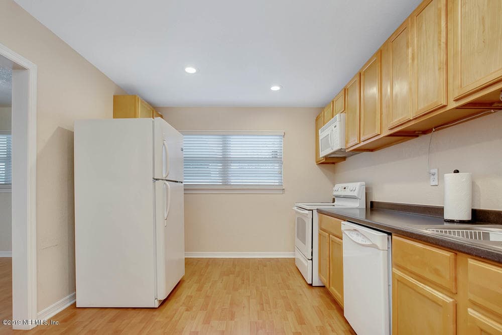 Photo 11 of 760 TRITON Road, Atlantic Beach, FL 32233
