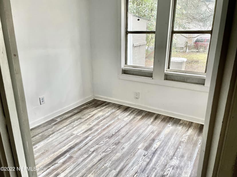 2943 Thomas Street, Jacksonville, FL 32254