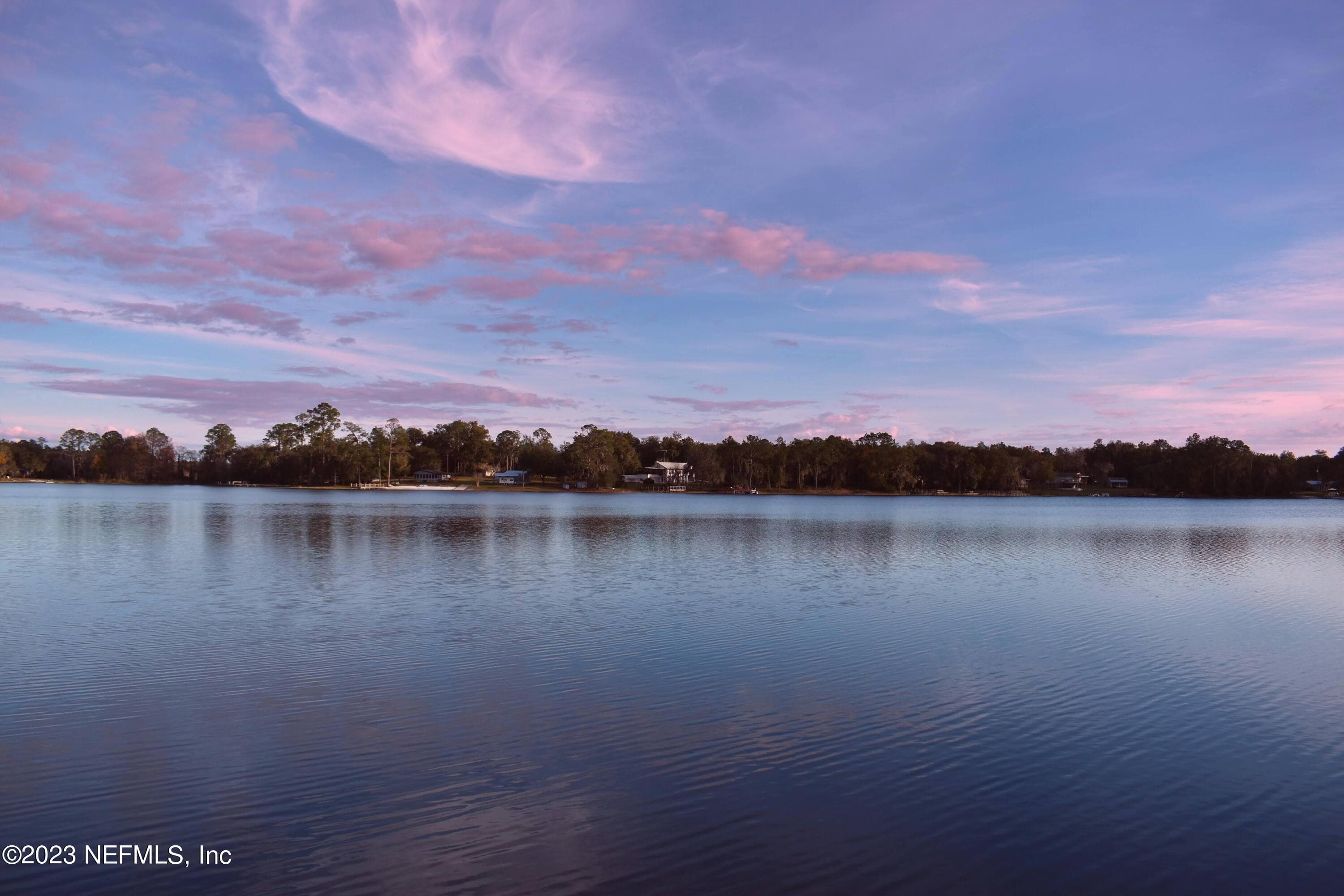 Photo 3 of 249 SIMPSON Drive, Interlachen, FL 32148