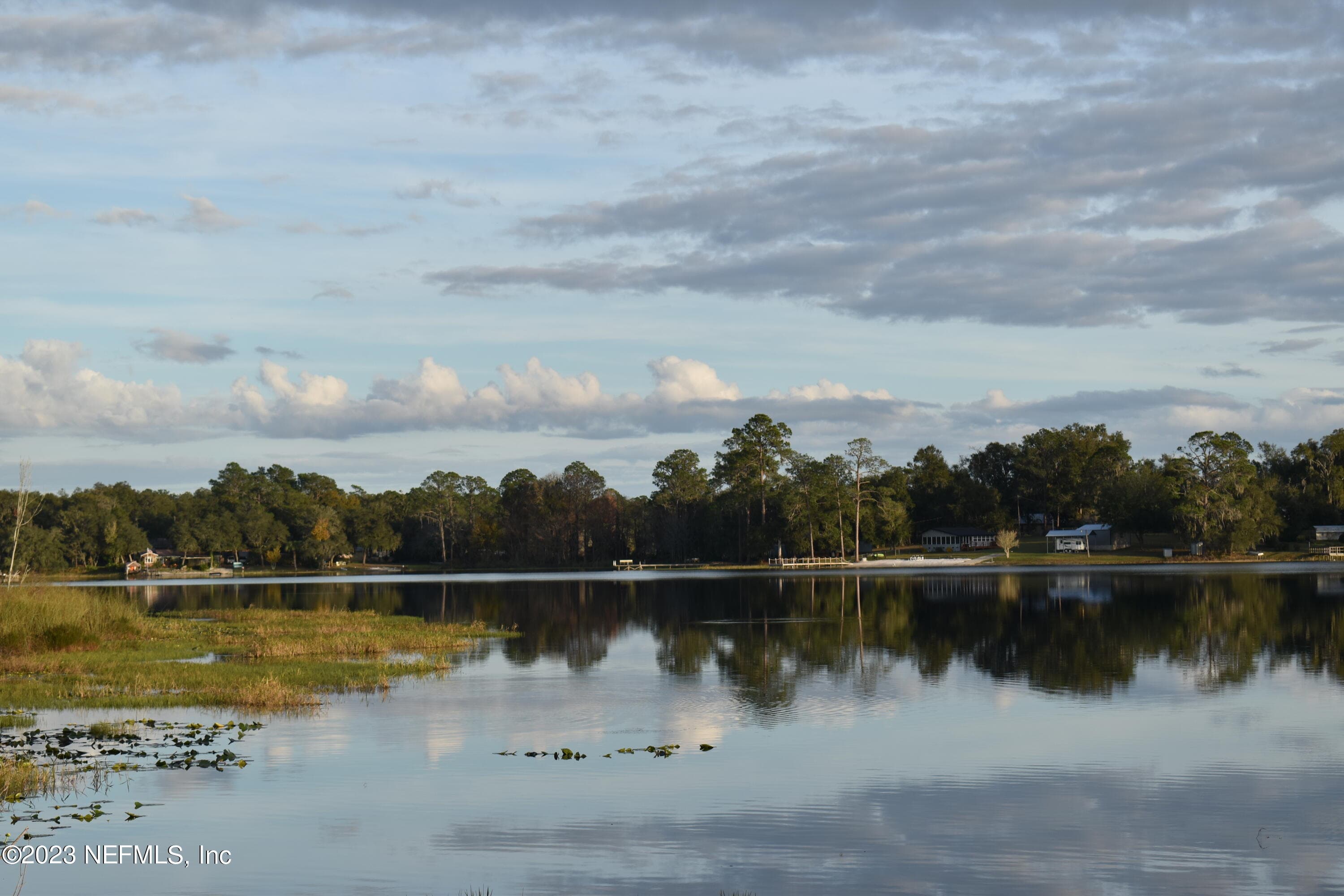 Photo 8 of 249 SIMPSON Drive, Interlachen, FL 32148