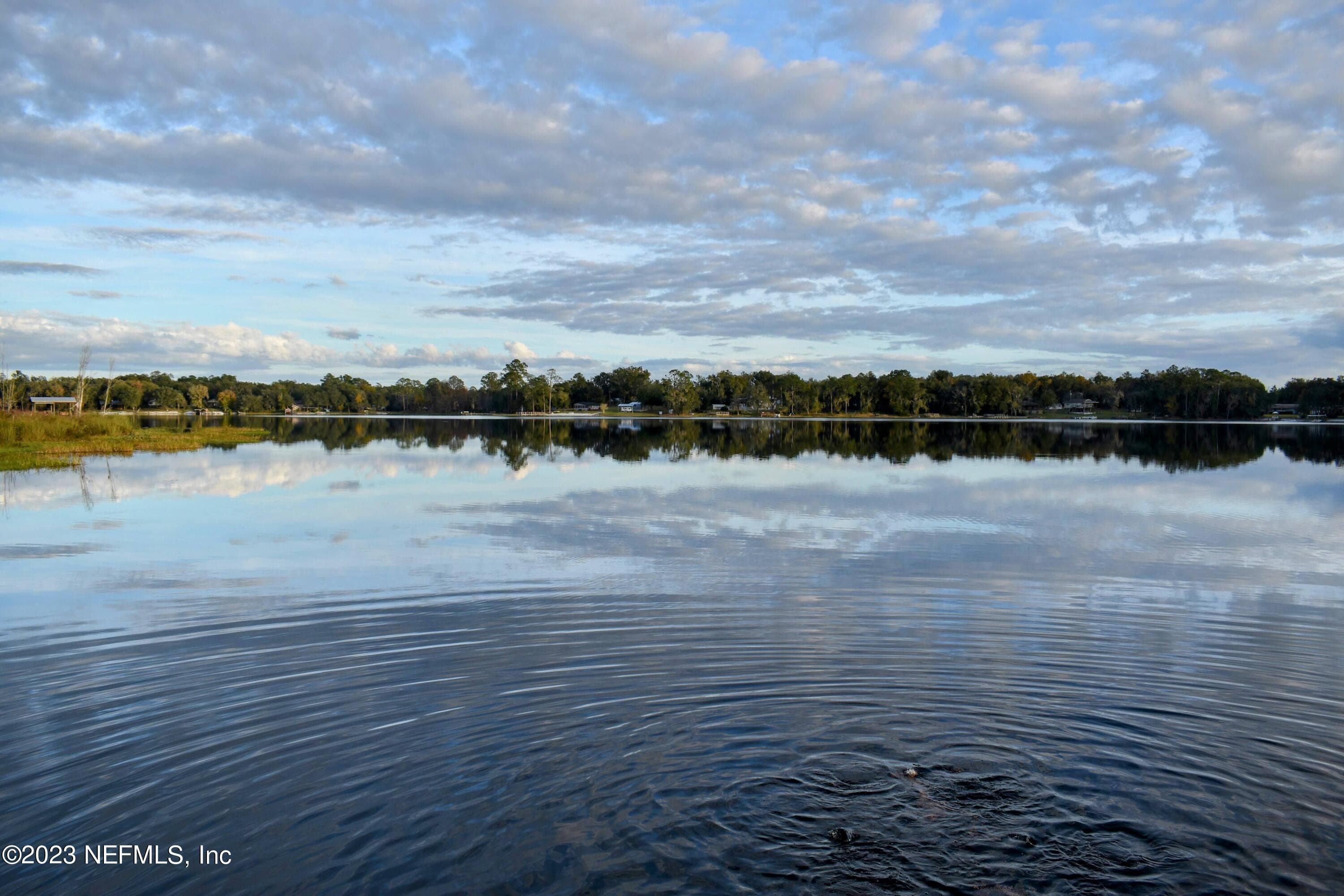 Photo 7 of 249 SIMPSON Drive, Interlachen, FL 32148