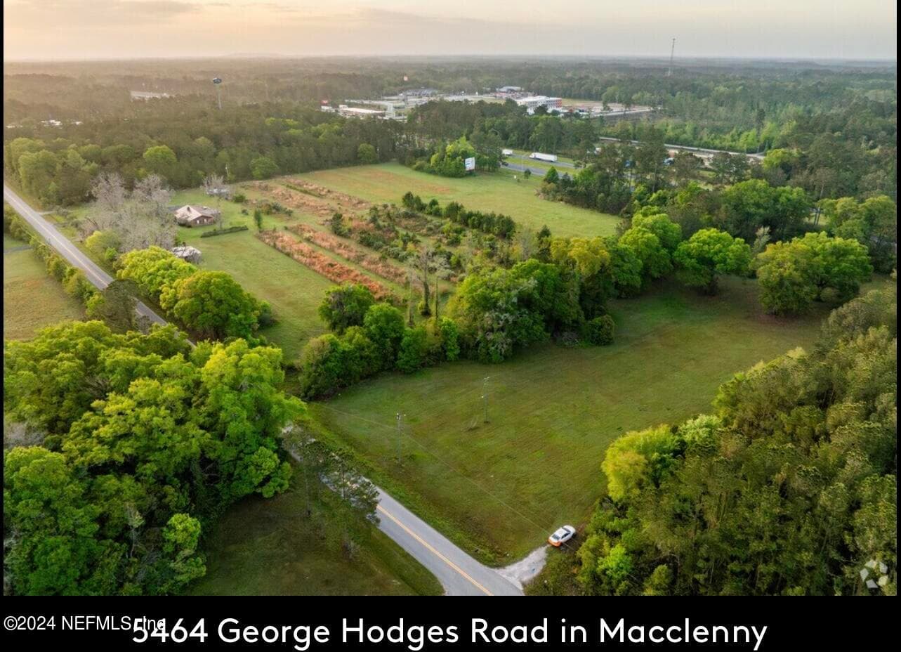 Photo 9 of 5464 GEORGE HODGES Road, Macclenny, FL 32063