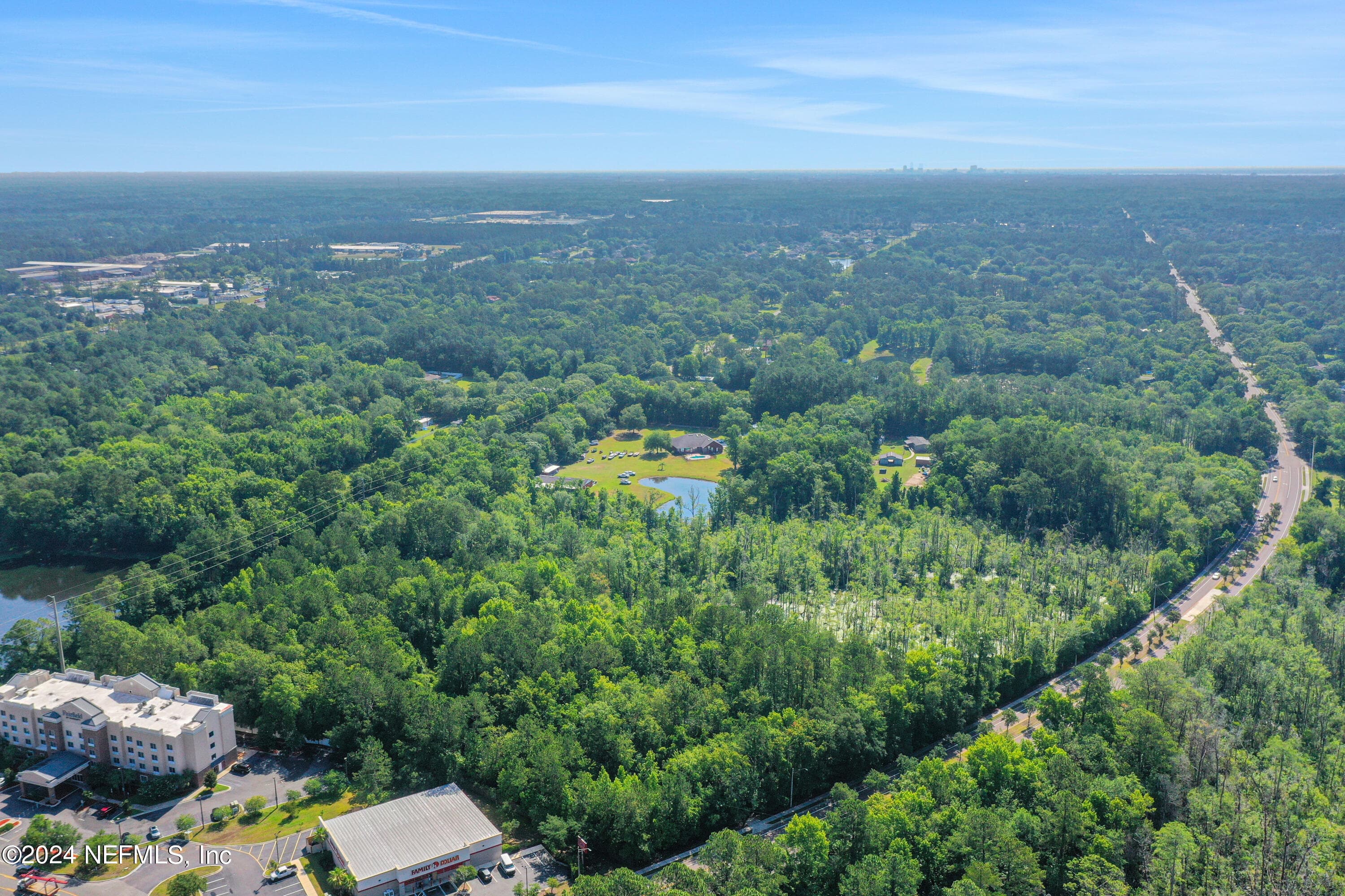 Photo 7 of 10745 CRYSTAL SPRINGS Road, Jacksonville, FL 32221