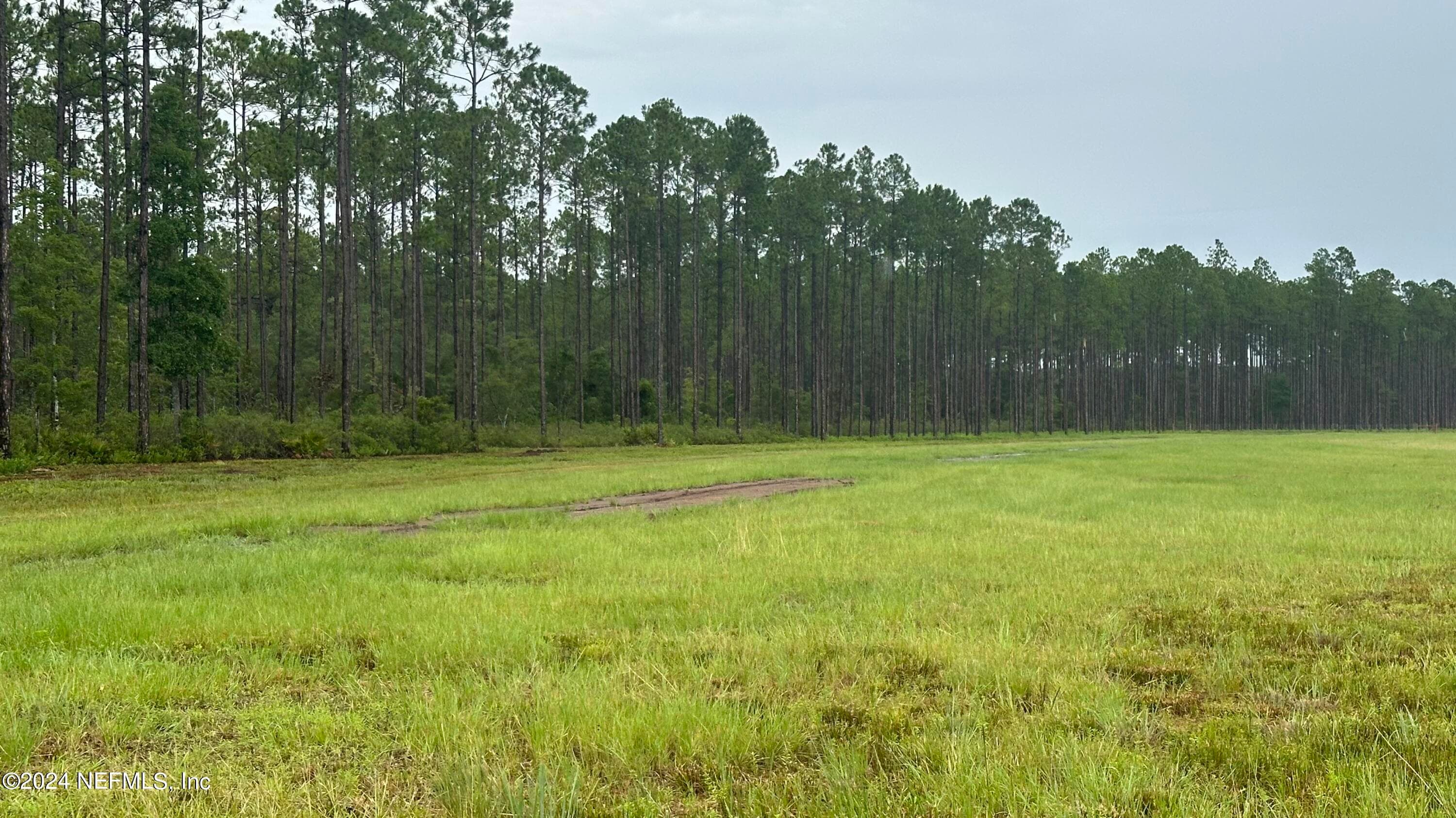 Photo 5 of LOT 4 US HWY 301, Jacksonville, FL 32011