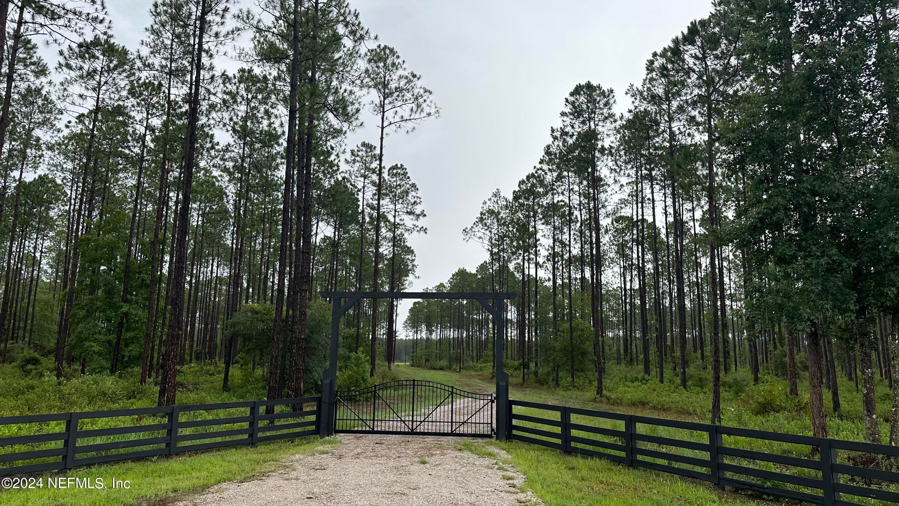 Photo 10 of LOT 4 US HWY 301, Jacksonville, FL 32011