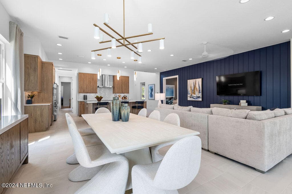 Casual Dining — 94 CORONADO Road, Flagler Beach, FL 32136