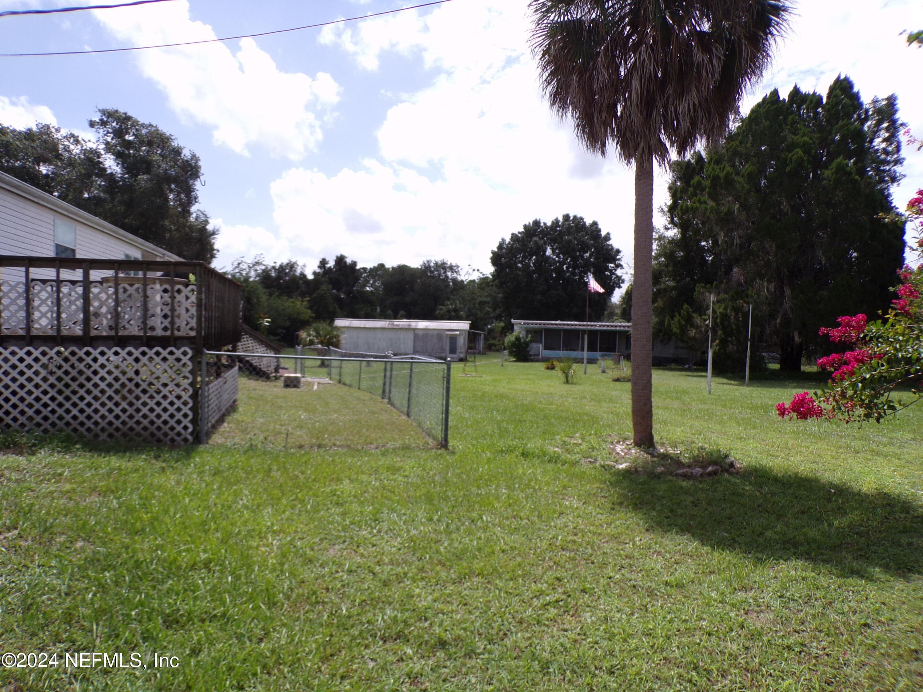 Photo 4 of 10642 EAST BAY Road, Gibsonton, FL 33534