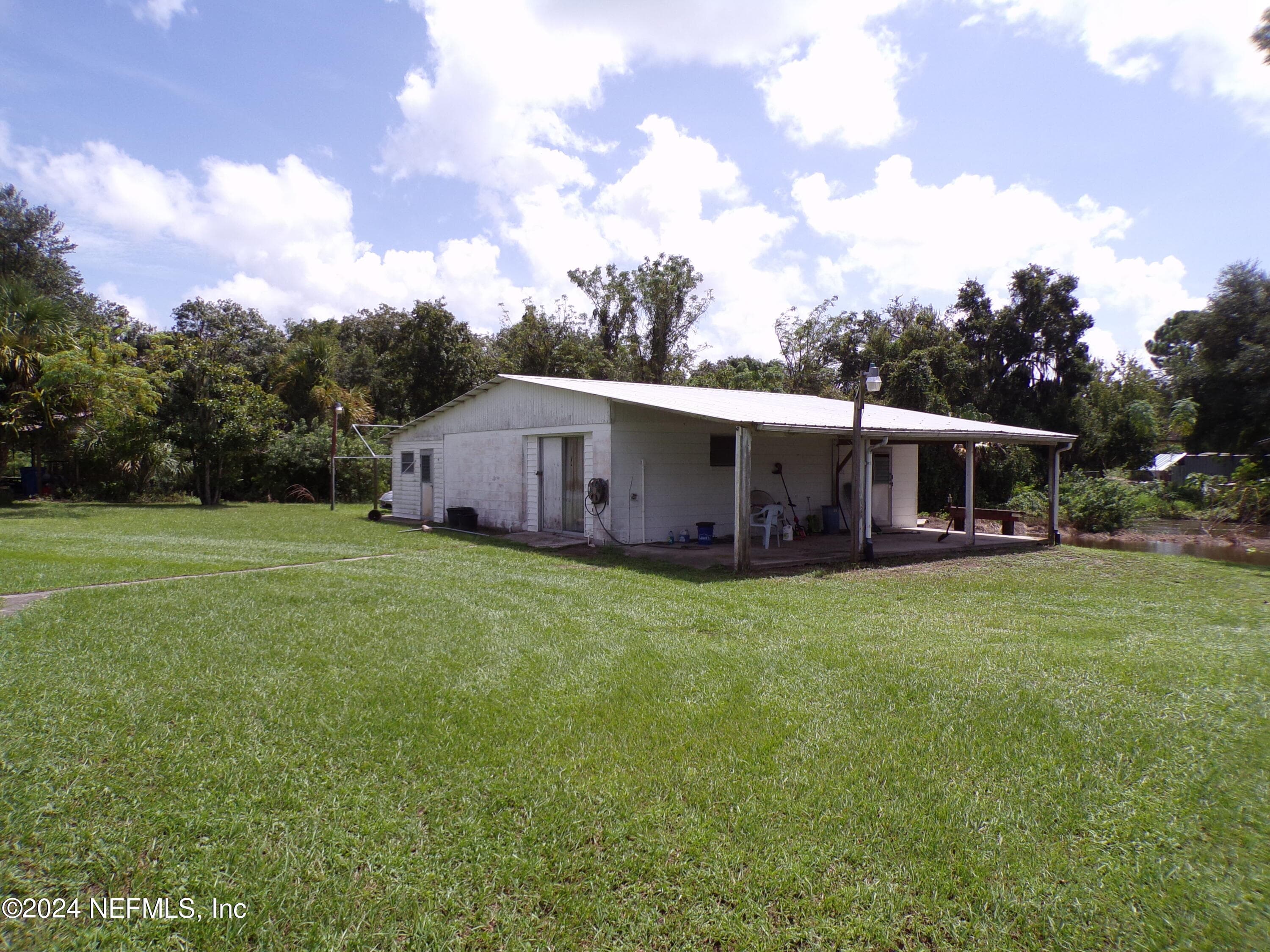 Photo 18 of 10642 EAST BAY Road, Gibsonton, FL 33534