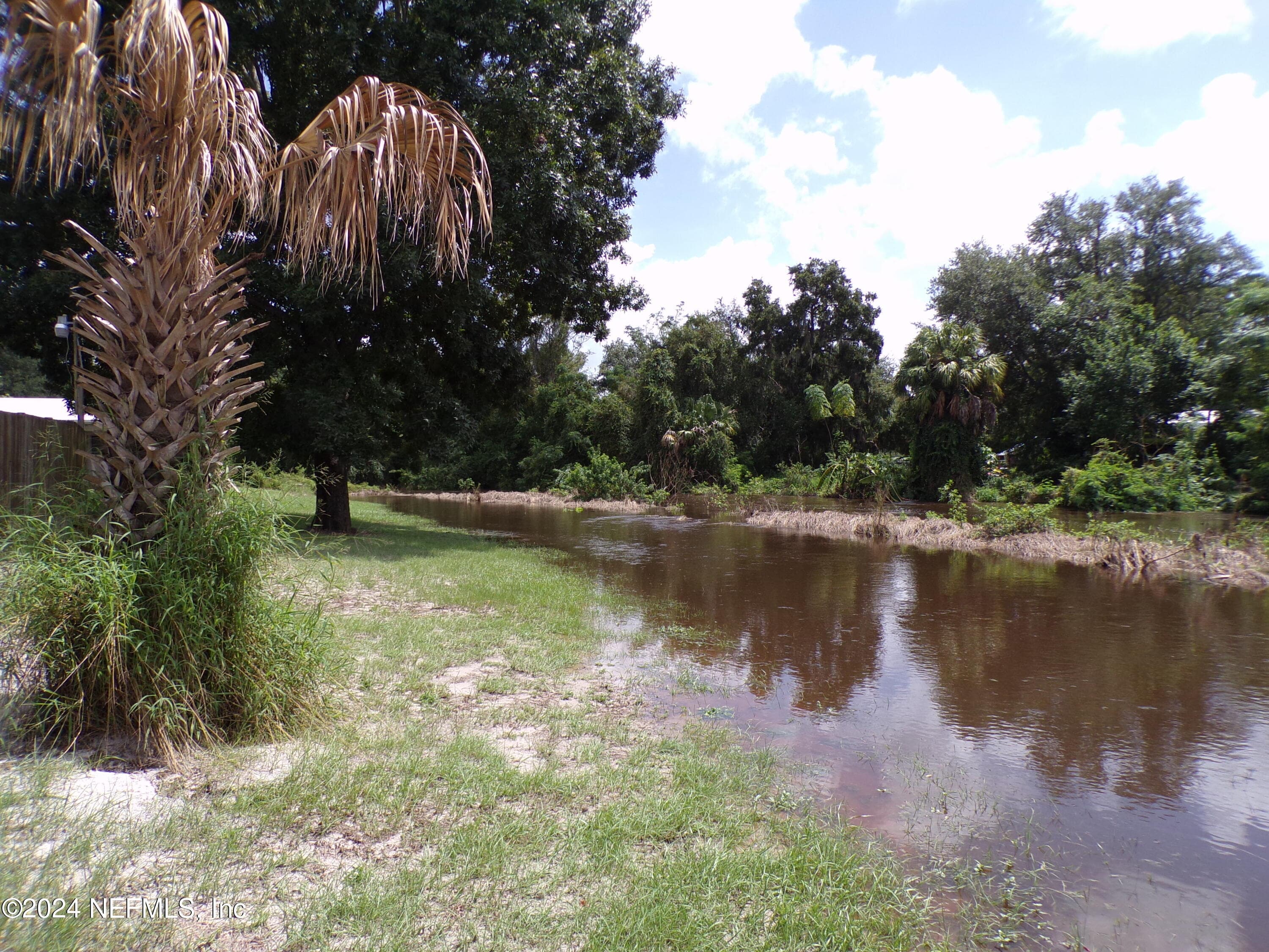 Photo 21 of 10642 EAST BAY Road, Gibsonton, FL 33534