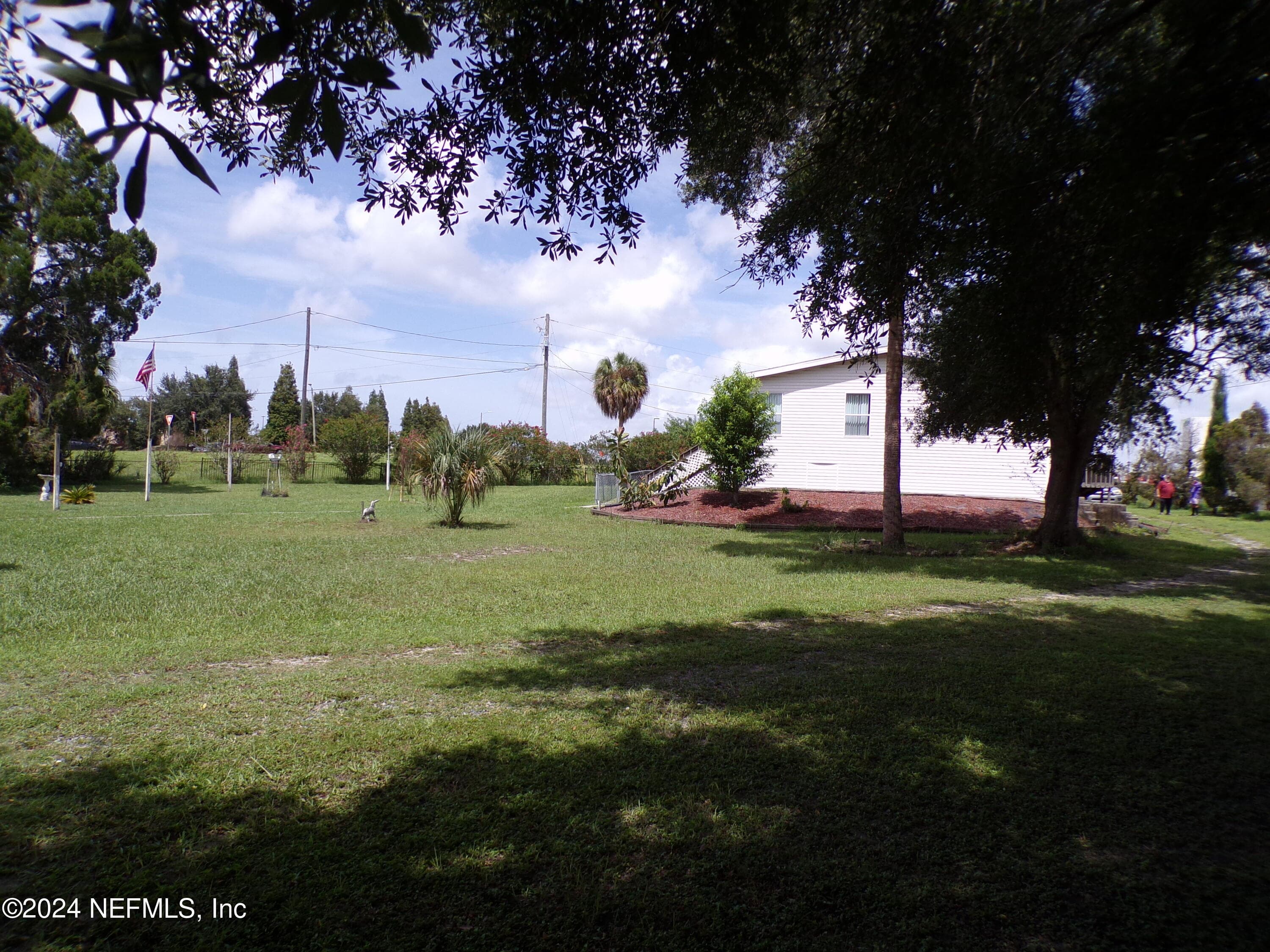 Photo 6 of 10642 EAST BAY Road, Gibsonton, FL 33534
