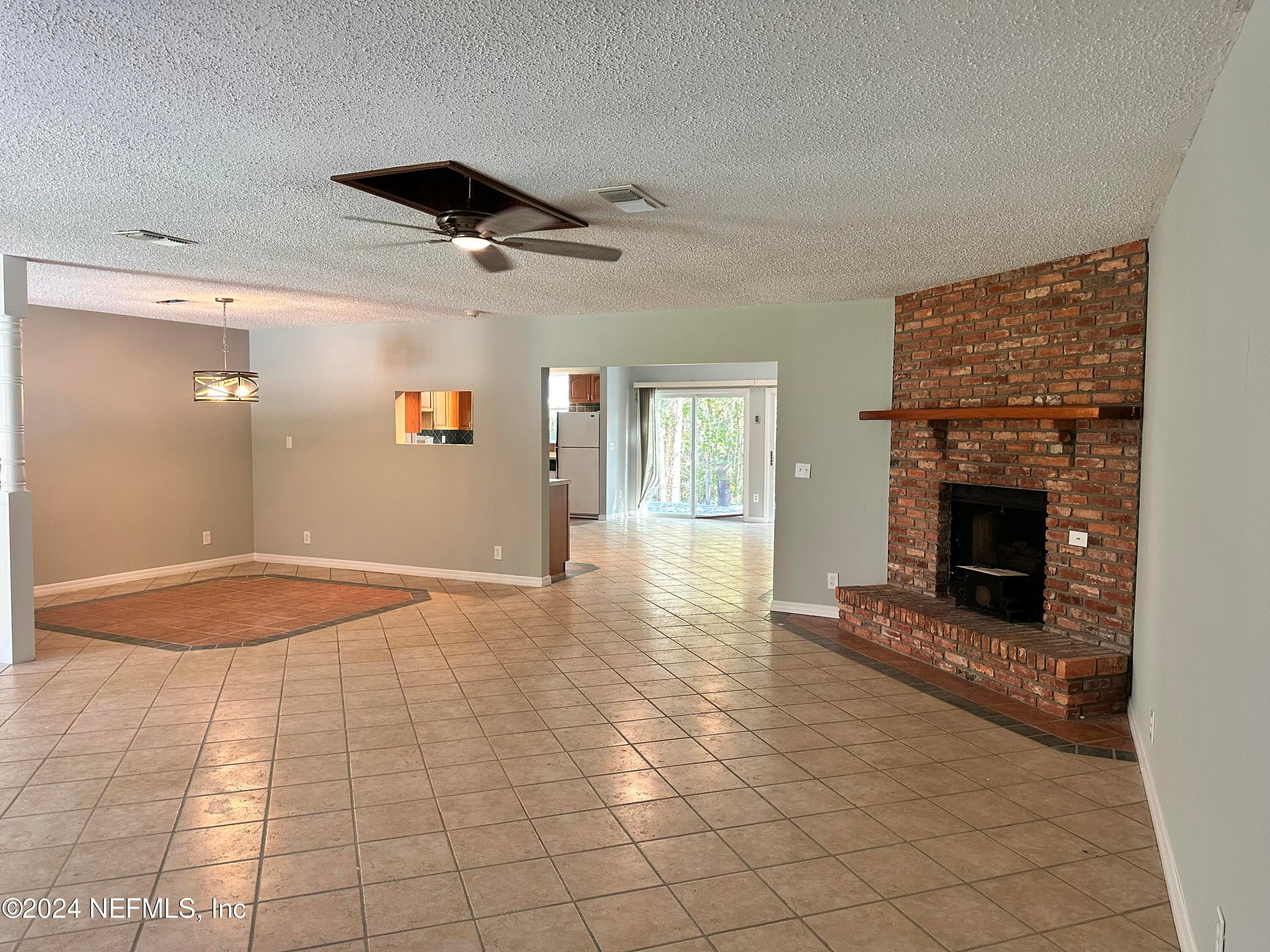 Photo 8 of 5287 DEER ISLAND Road, Green Cove Springs, FL 32043