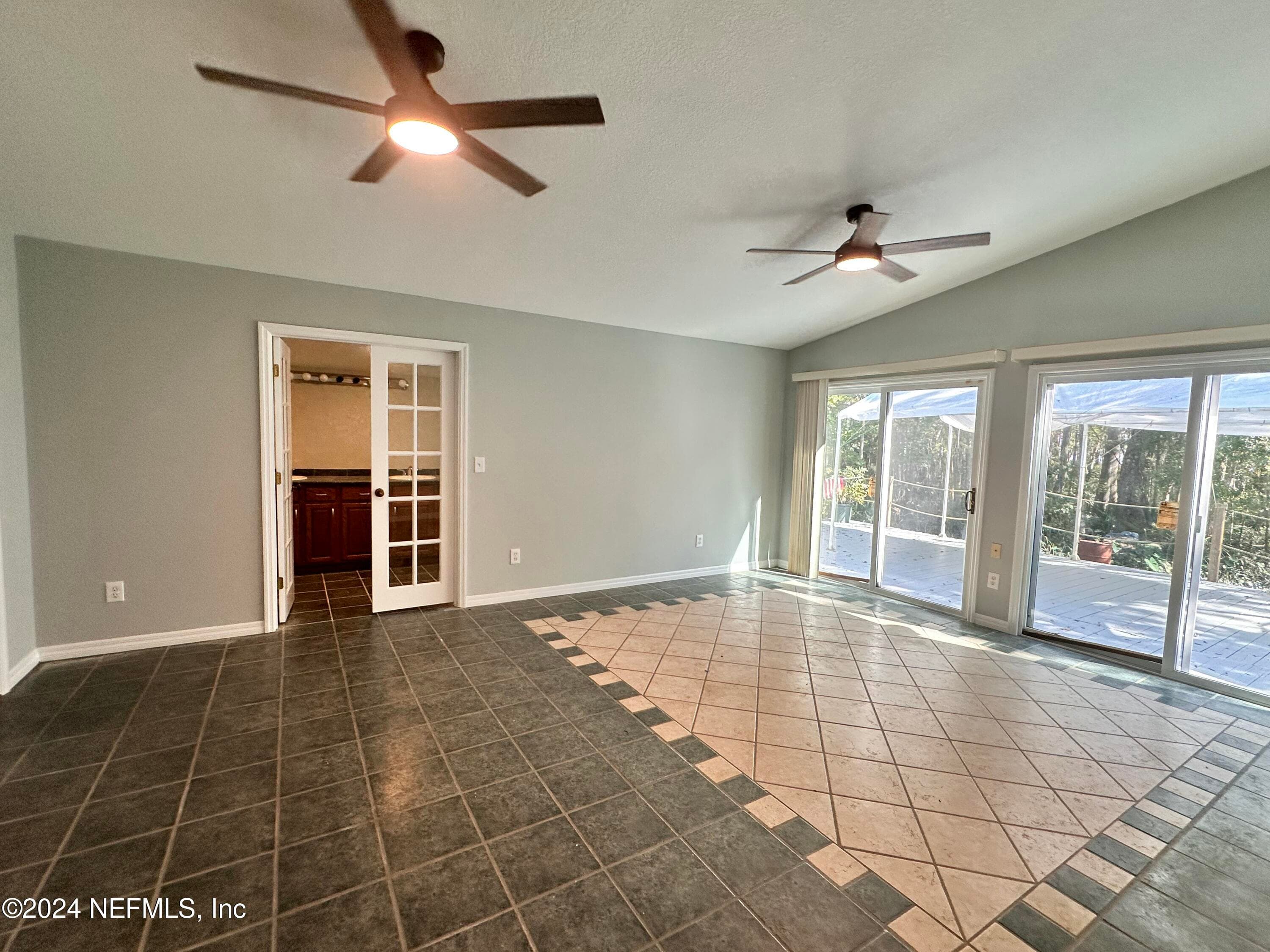 Photo 12 of 5287 DEER ISLAND Road, Green Cove Springs, FL 32043