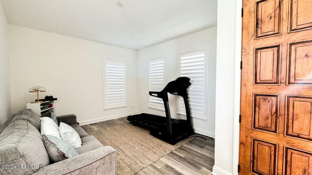 Photo 11 of 2801 ST MAARTEN Court, Jacksonville Beach, FL 32250