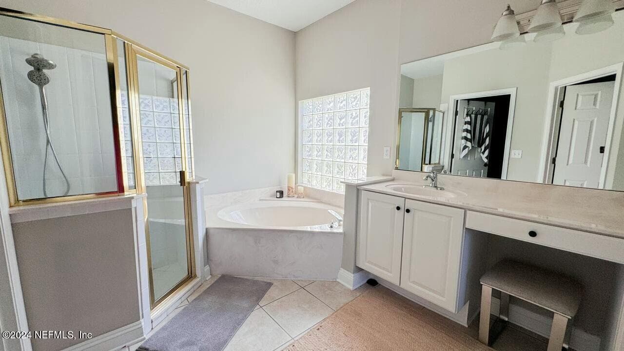 Photo 36 of 2801 ST MAARTEN Court, Jacksonville Beach, FL 32250