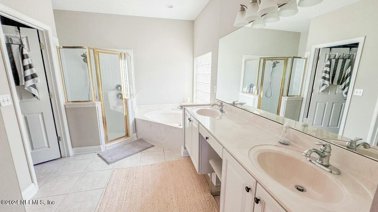 Photo 37 of 2801 ST MAARTEN Court, Jacksonville Beach, FL 32250