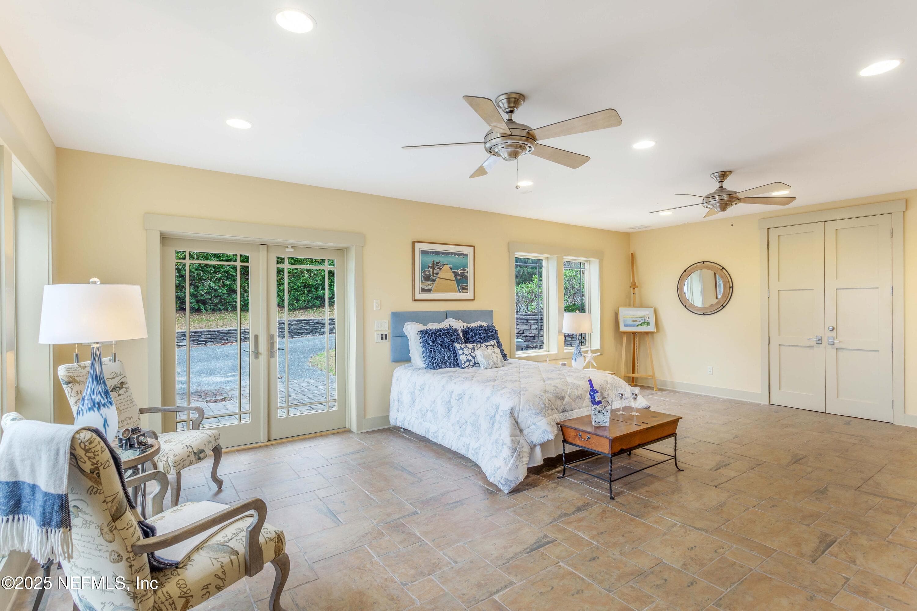 Separate entrance. This area can be locked out for guests or a tenant. — 940564 OLD NASSAUVILLE Road, Fernandina Beach, FL 32034