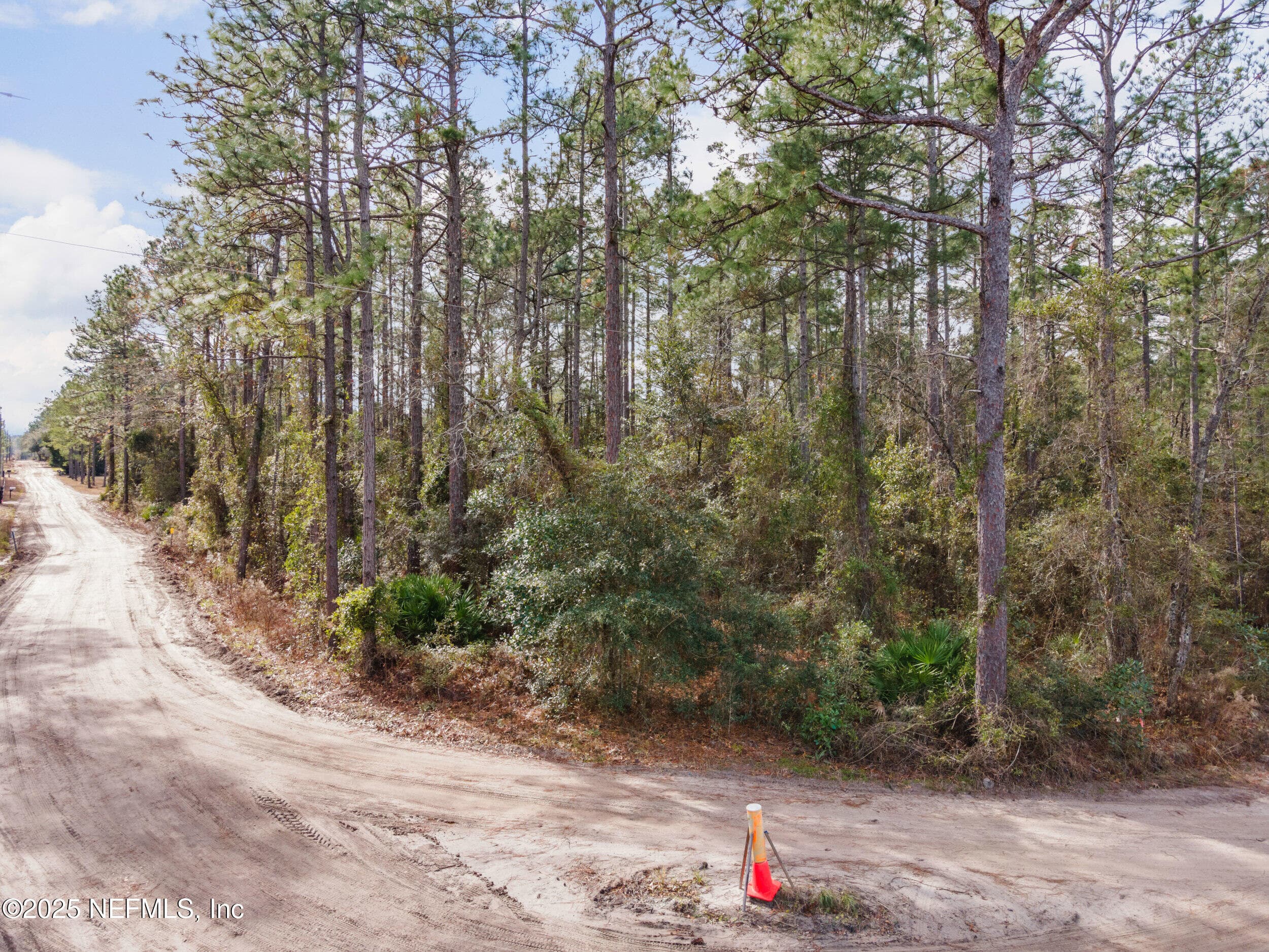 Photo 9 of LOT 37 FRANKLIN Road, Hilliard, FL 32046