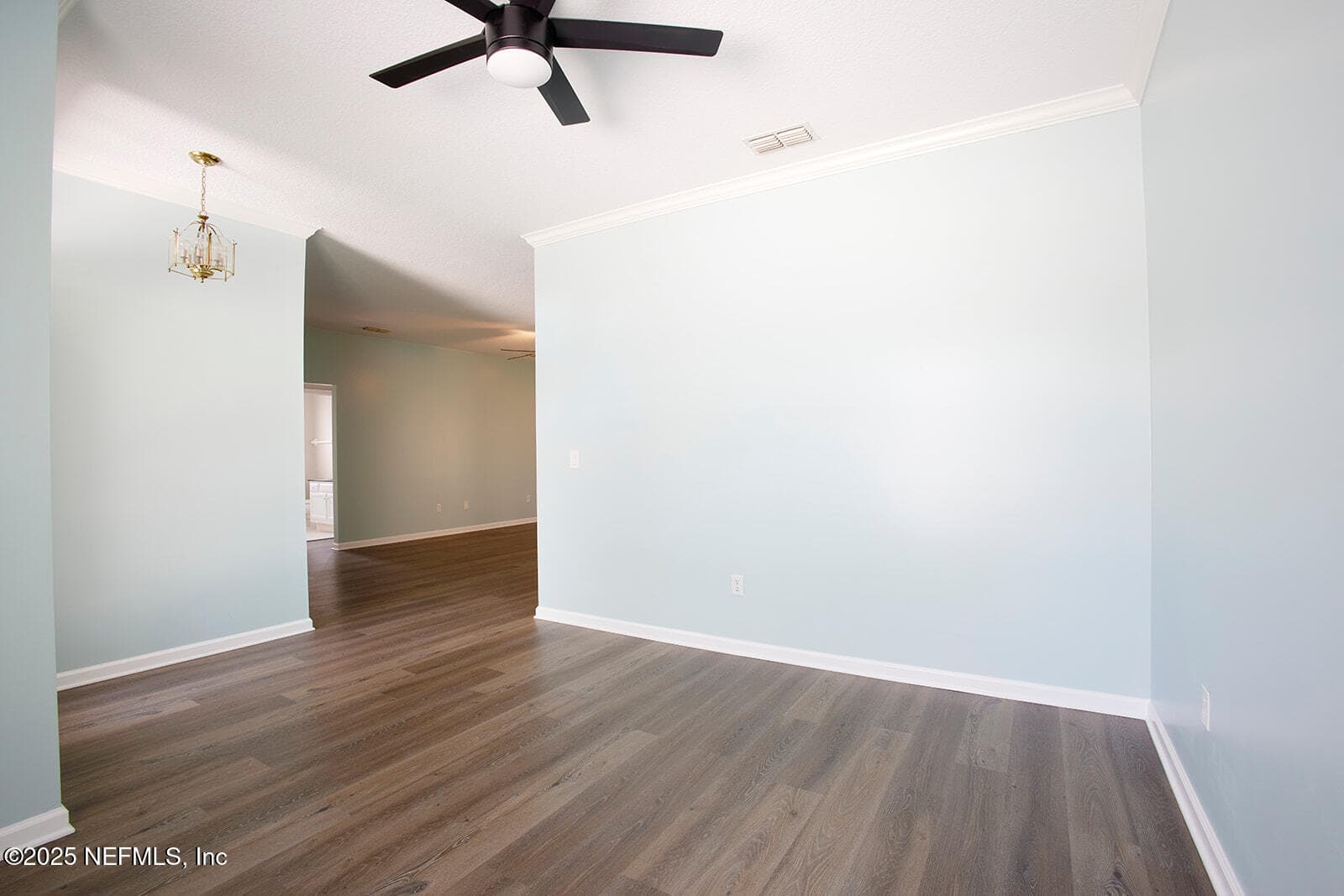 Photo 7 of 1524 LINKSIDE Drive, Atlantic Beach, FL 32233