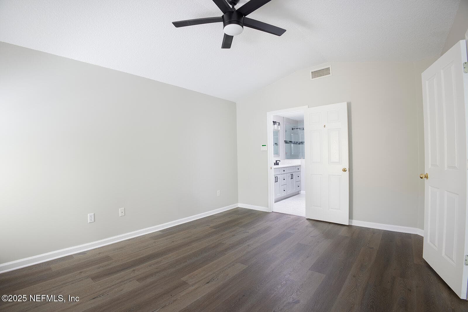 Photo 16 of 1524 LINKSIDE Drive, Atlantic Beach, FL 32233