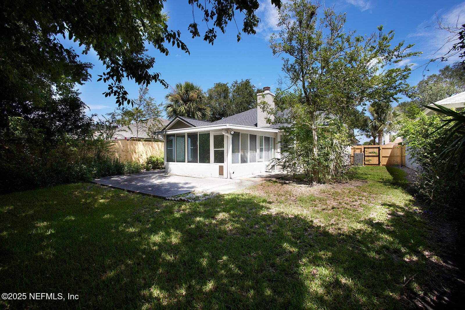 Photo 40 of 1524 LINKSIDE Drive, Atlantic Beach, FL 32233
