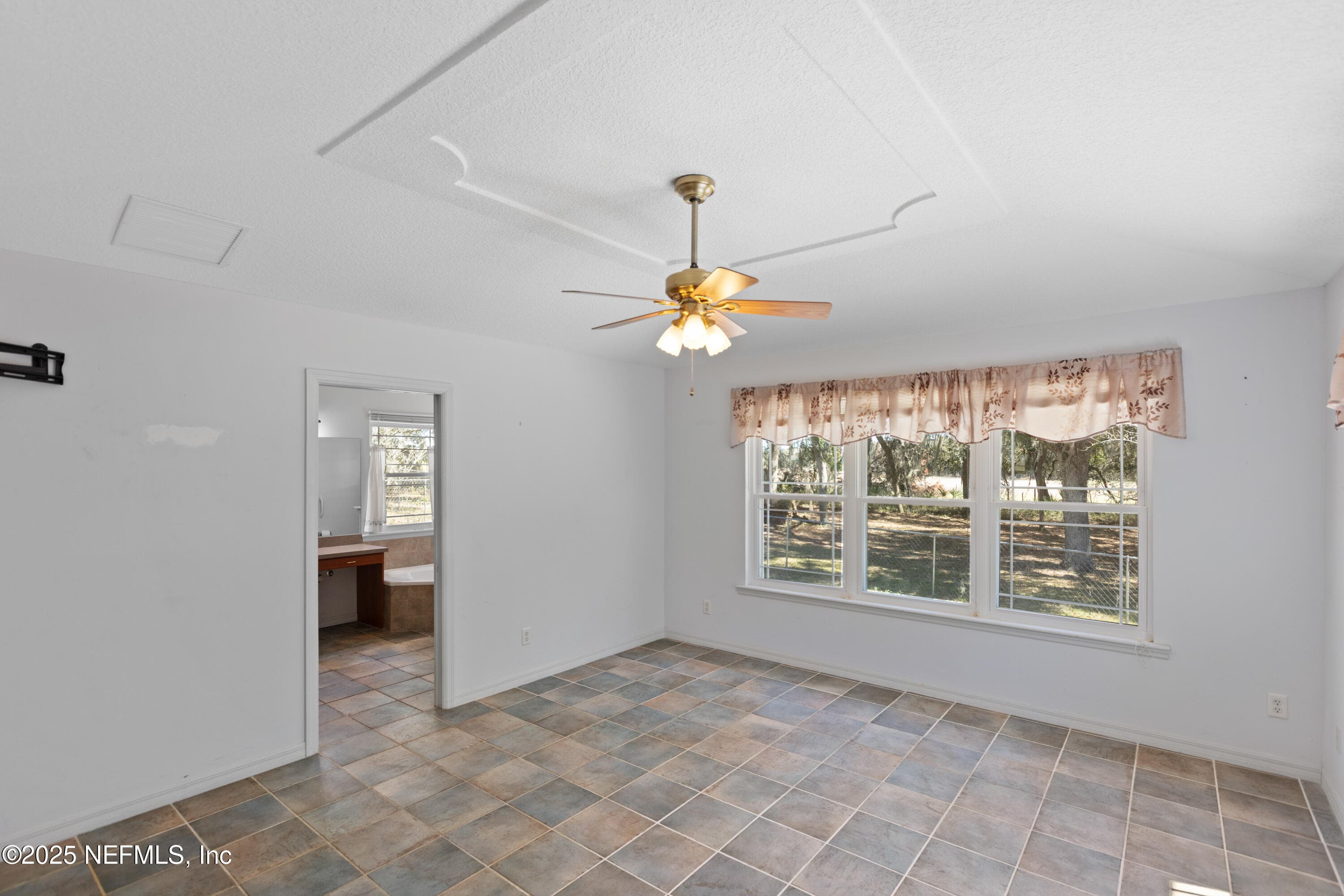 Master Bedroom — 163 BOOTS Road, Melrose, FL 32666