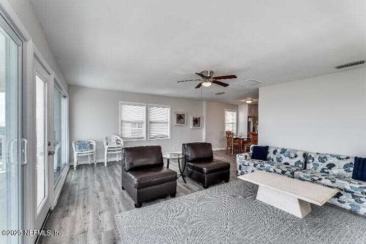 2nd floor unit — 722 OCEANFRONT S, Jacksonville Beach, FL 32250
