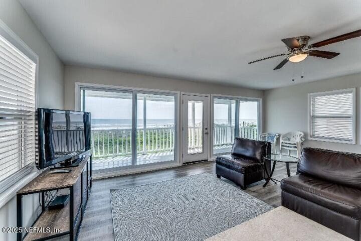 2nd floor unit — 722 OCEANFRONT S, Jacksonville Beach, FL 32250