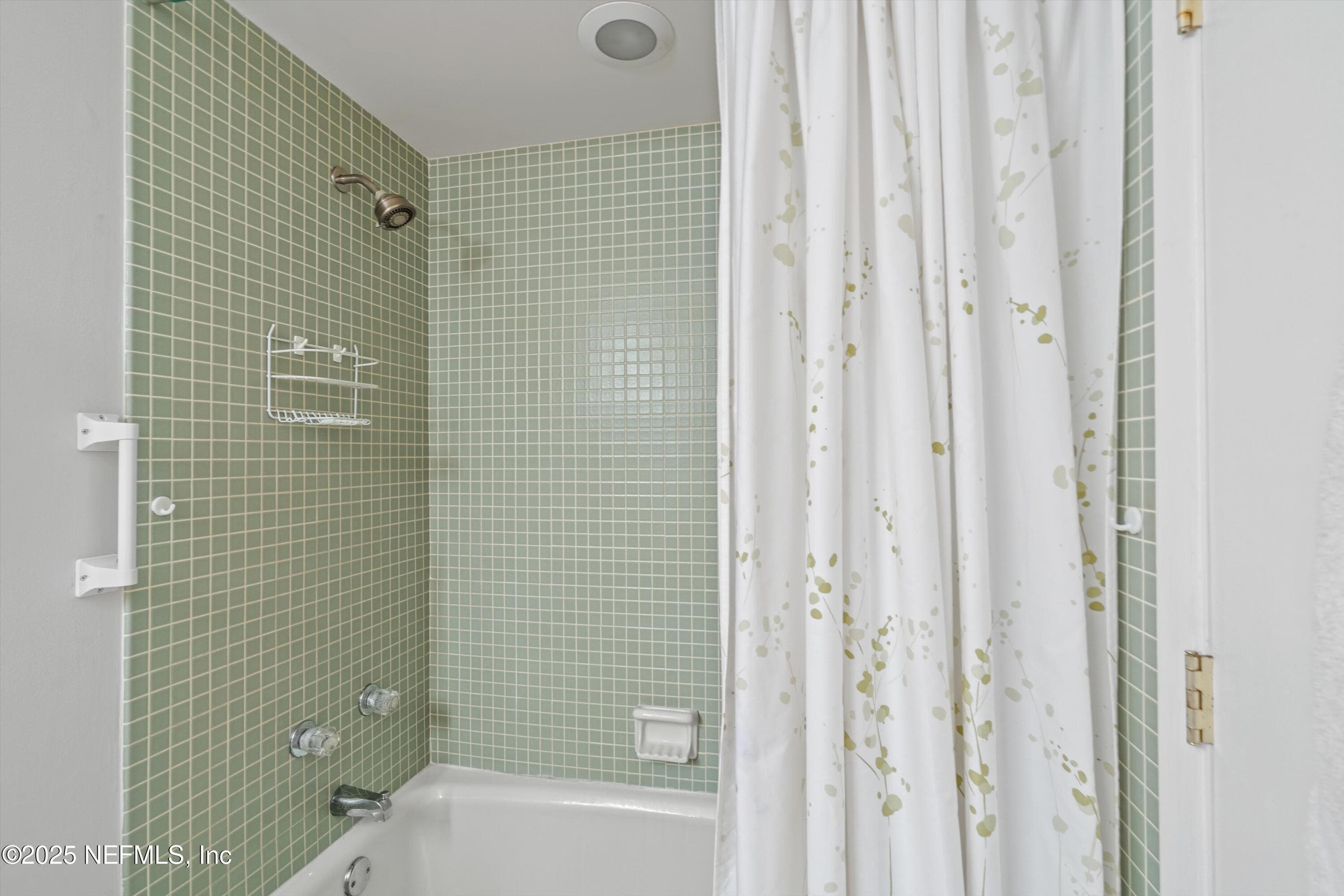 Photo 31 of 10112 LEISURE Lane S, Jacksonville, FL 32256