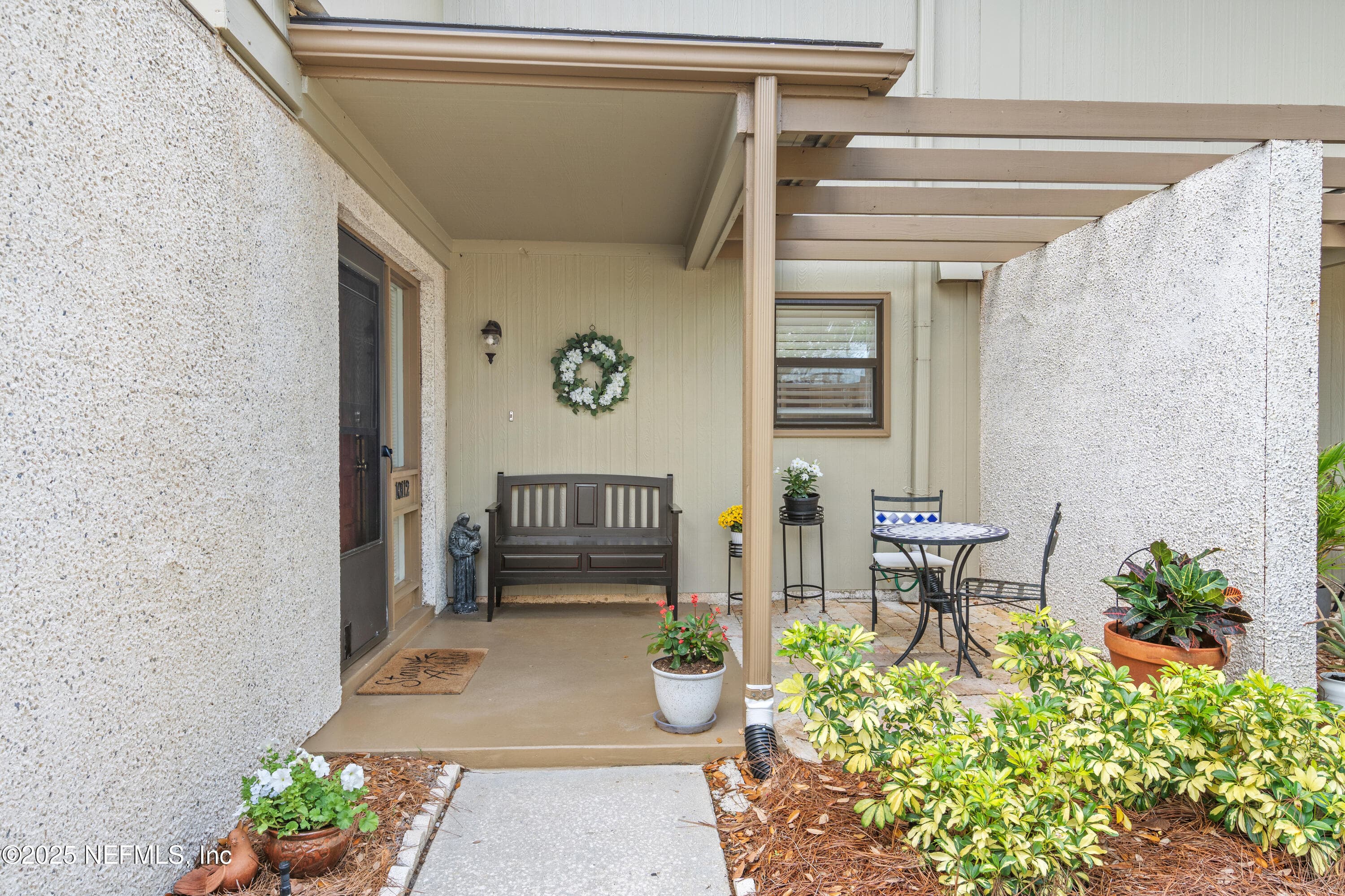 Photo 10 of 10112 LEISURE Lane S, Jacksonville, FL 32256