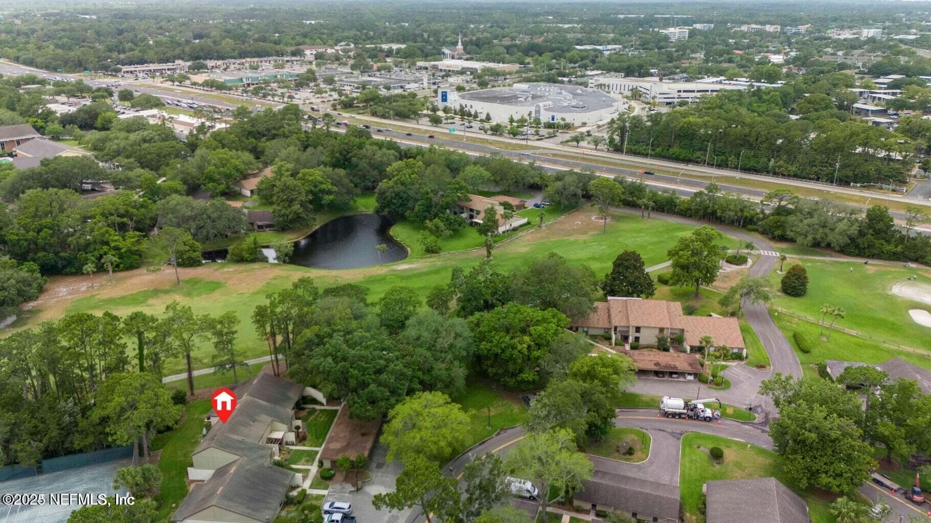 Photo 40 of 10112 LEISURE Lane S, Jacksonville, FL 32256