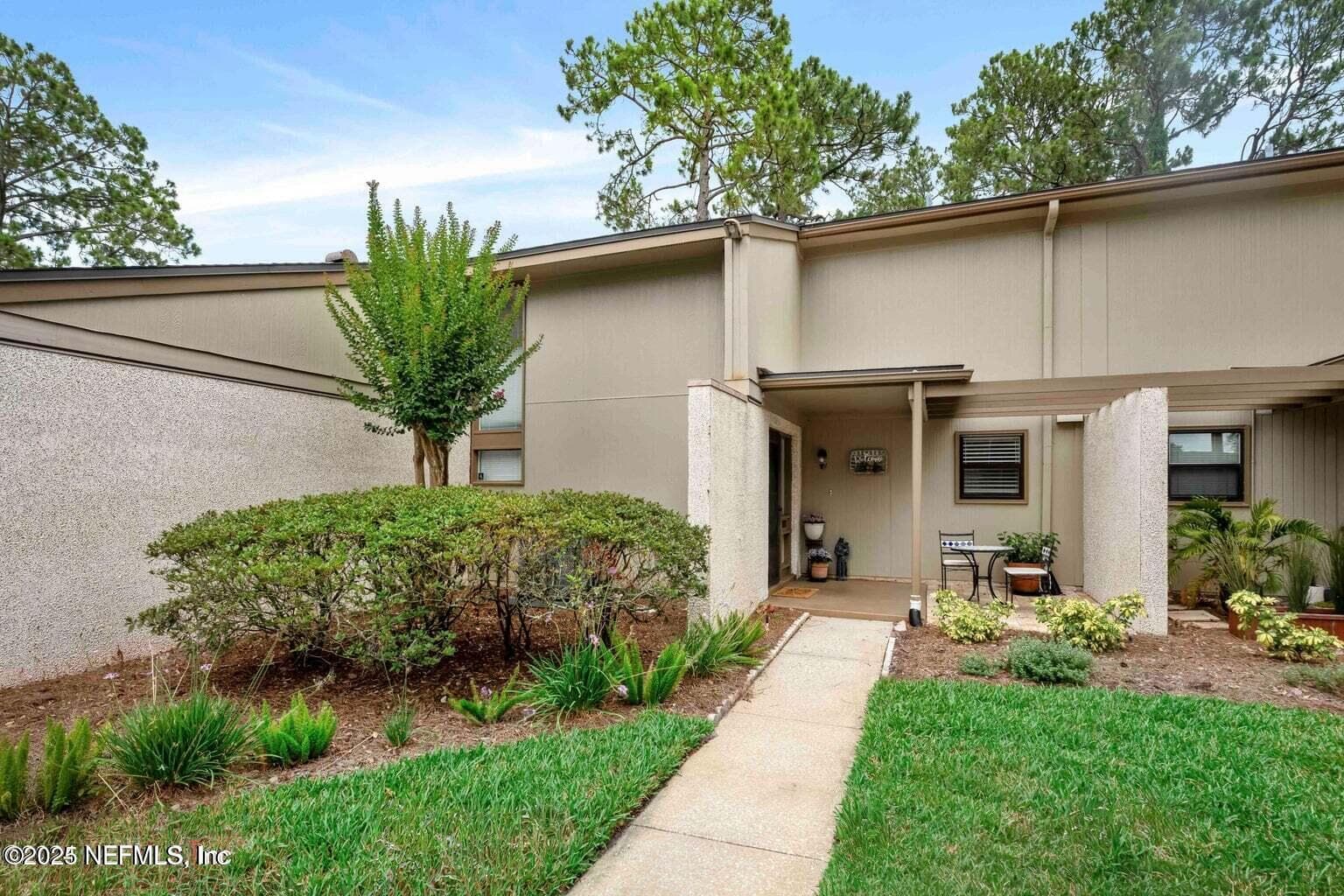 Photo 35 of 10112 LEISURE Lane S, Jacksonville, FL 32256