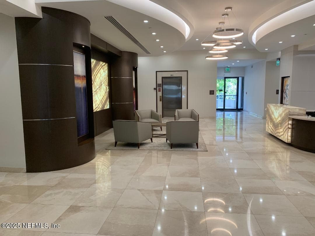 Photo 8 of 20225 NE 34TH Court 817, Miami, FL 33810