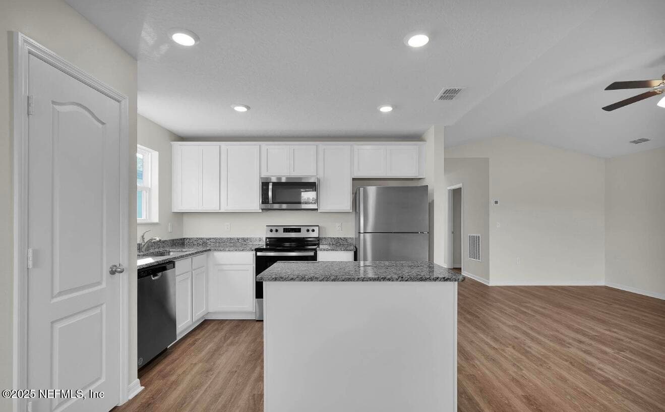 Photo 8 of 3106 LOWGAP Place, Green Cove Springs, FL 32043