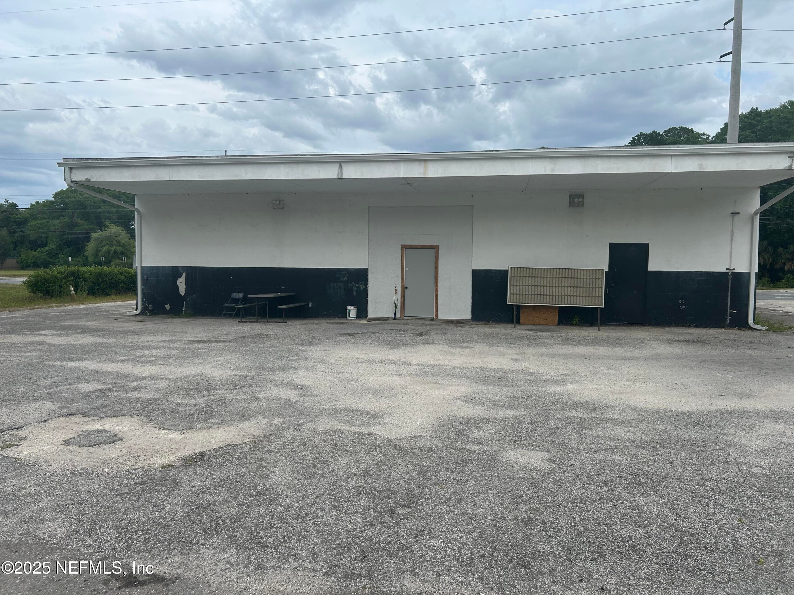 Photo 12 of 1605 N TEMPLE Avenue, Starke, FL 32091