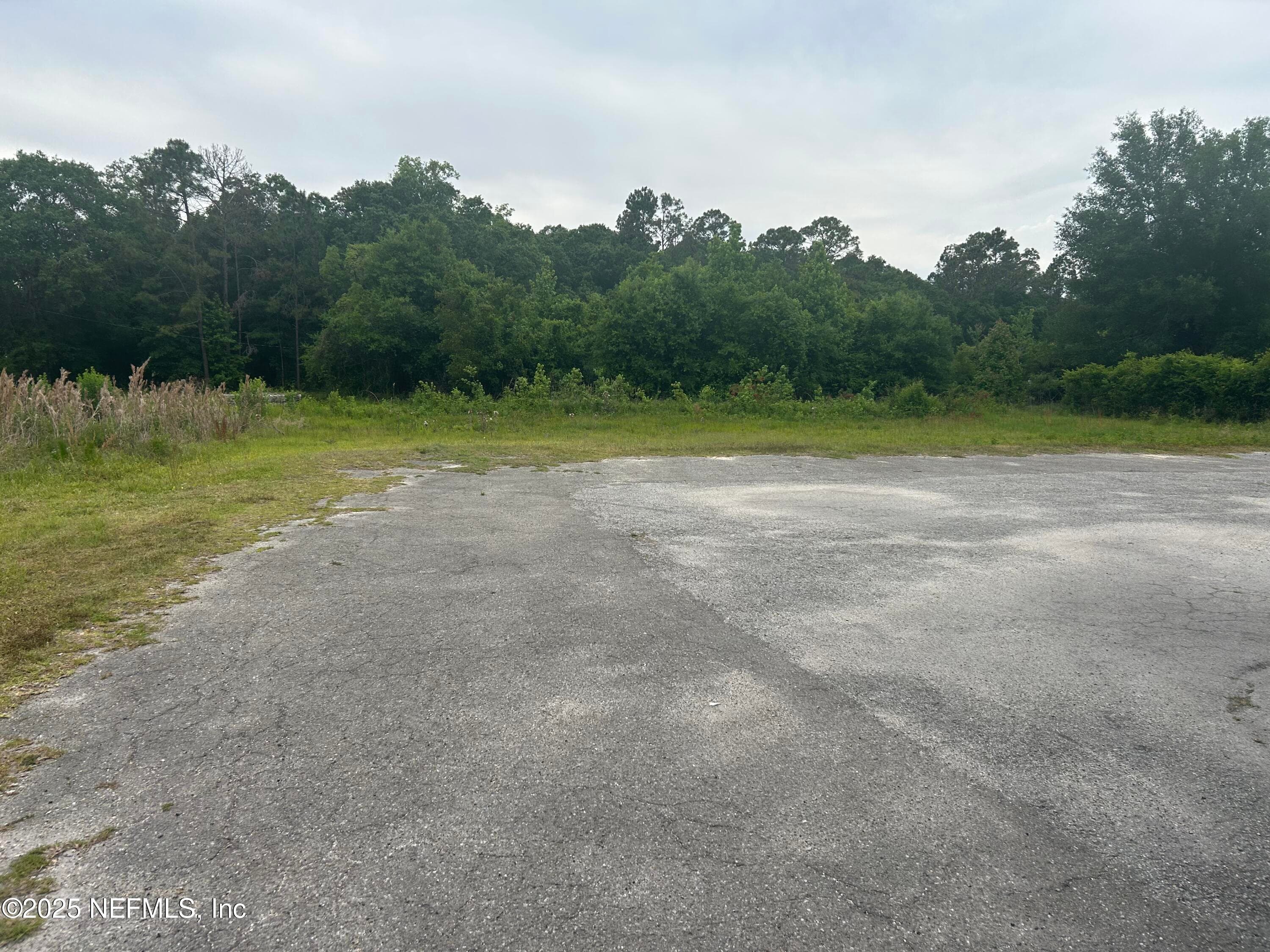 Photo 14 of 1605 N TEMPLE Avenue, Starke, FL 32091