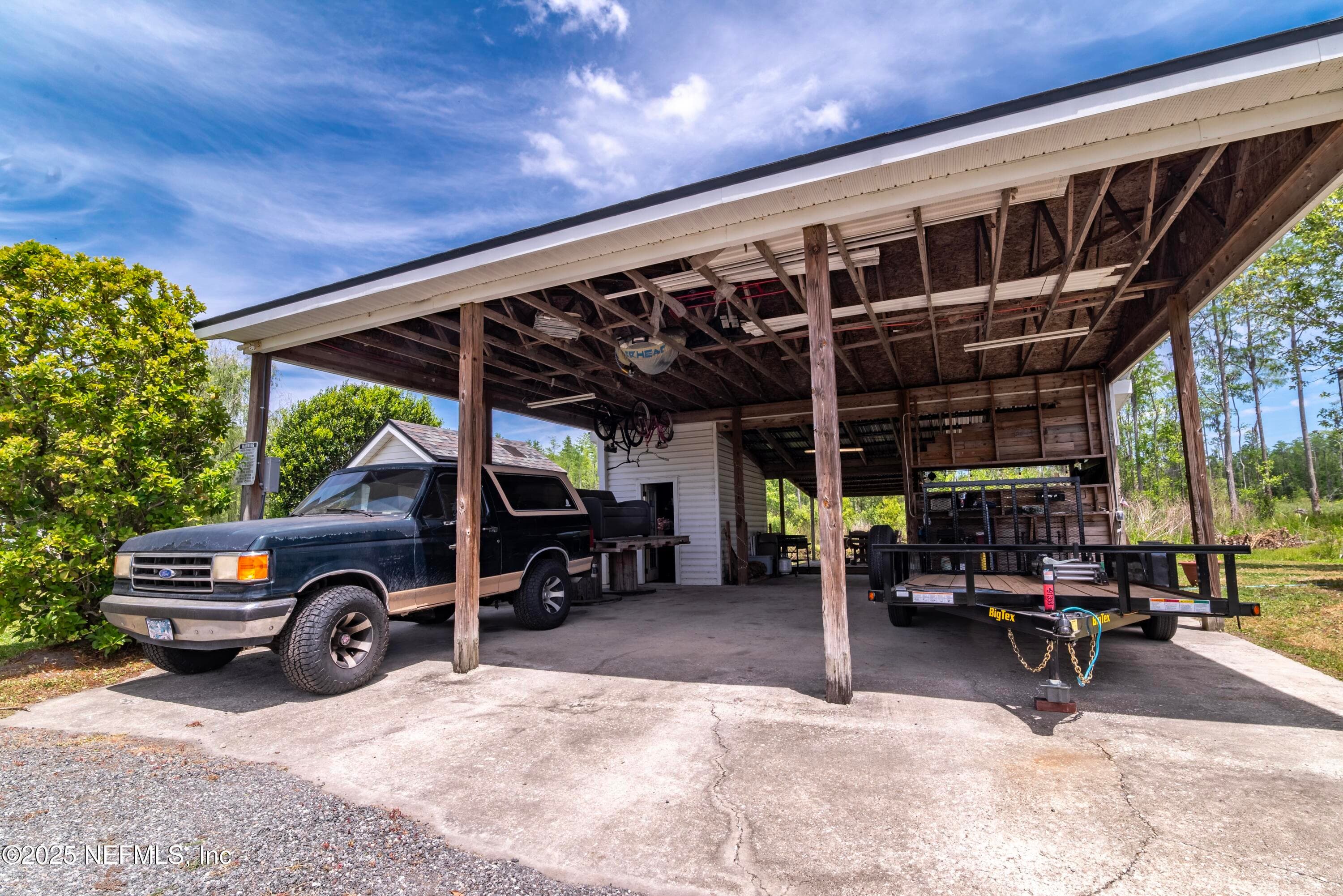 Photo 31 of 13561 ARNOLD RHODEN Road, Glen St. Mary, FL 32040