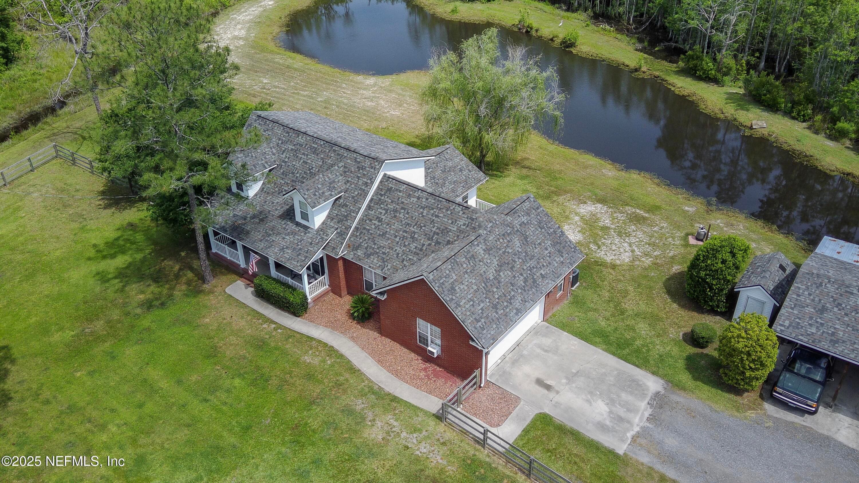 Photo 38 of 13561 ARNOLD RHODEN Road, Glen St. Mary, FL 32040