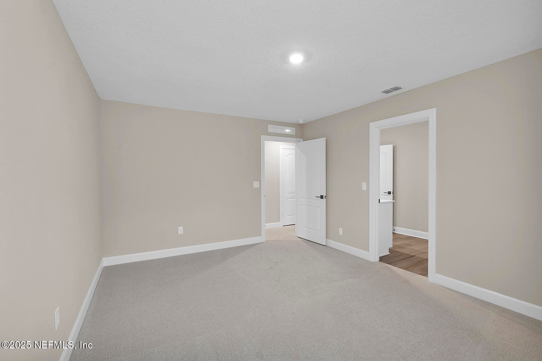 Photo 22 of 2082 FEATHEREDGE Way, Middleburg, FL 32068