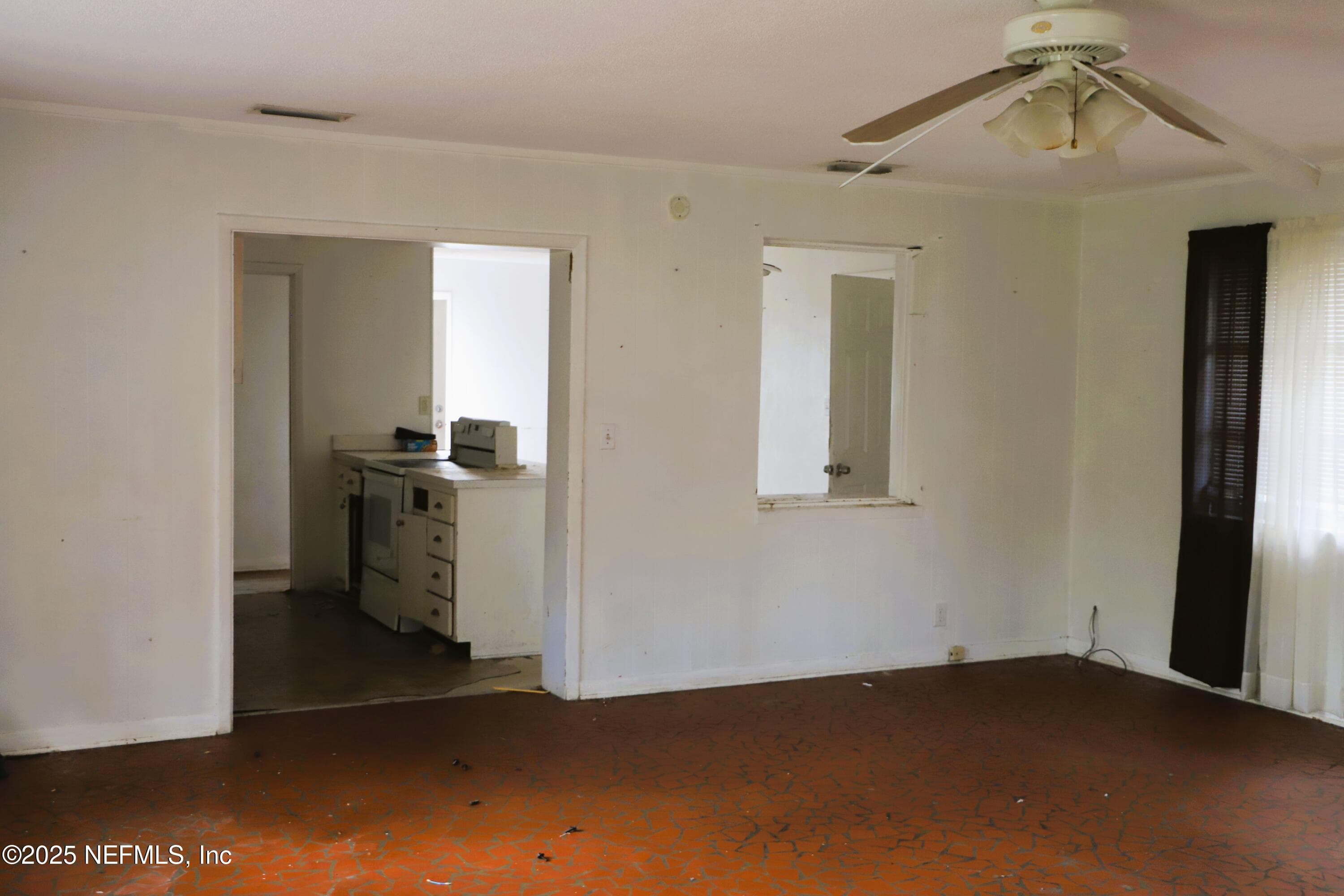 Photo 8 of 21514 SE 69TH Avenue, Hawthorne, FL 32640
