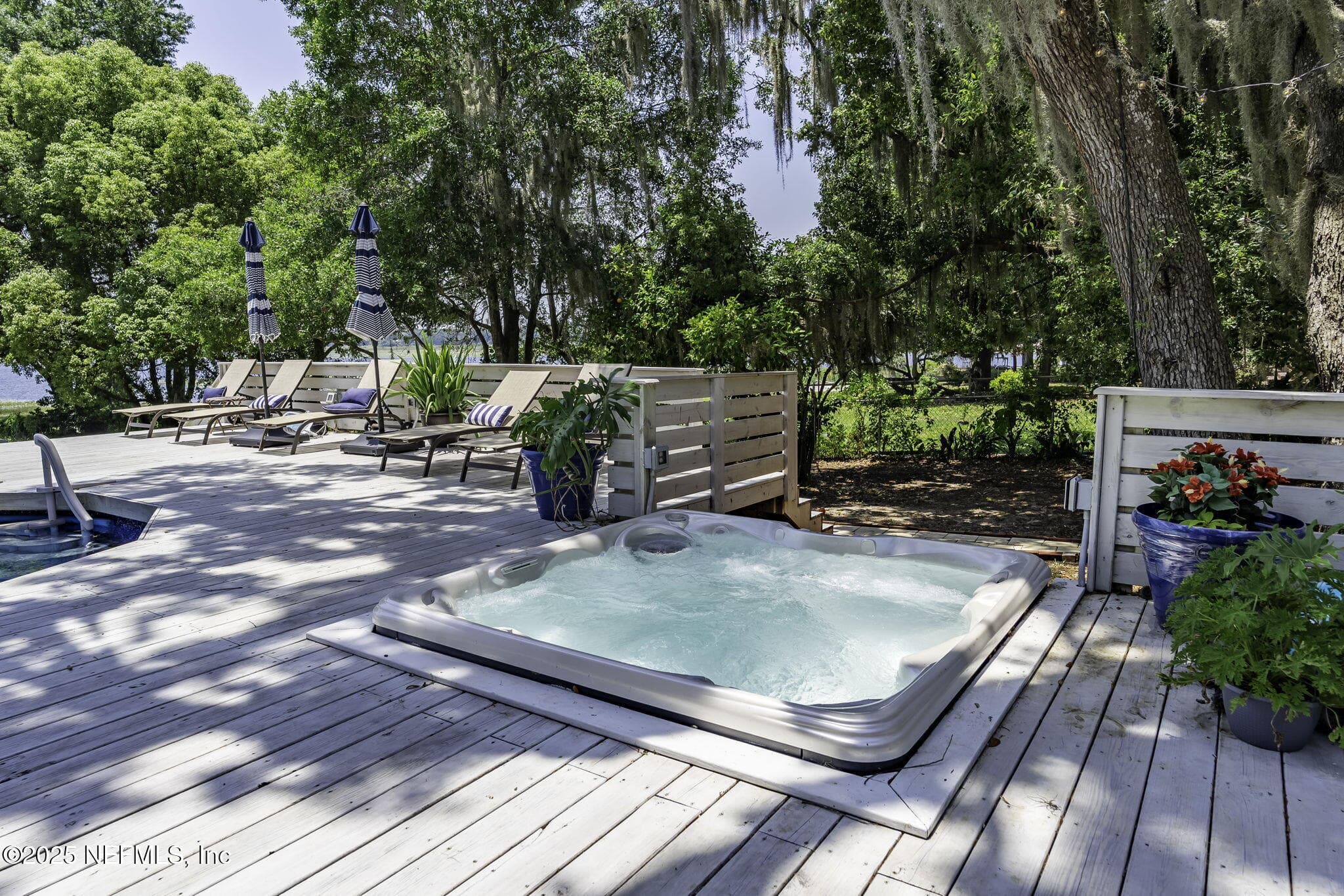 Photo 9 of 561 SE LAKEVIEW Drive, Keystone Heights, FL 32656