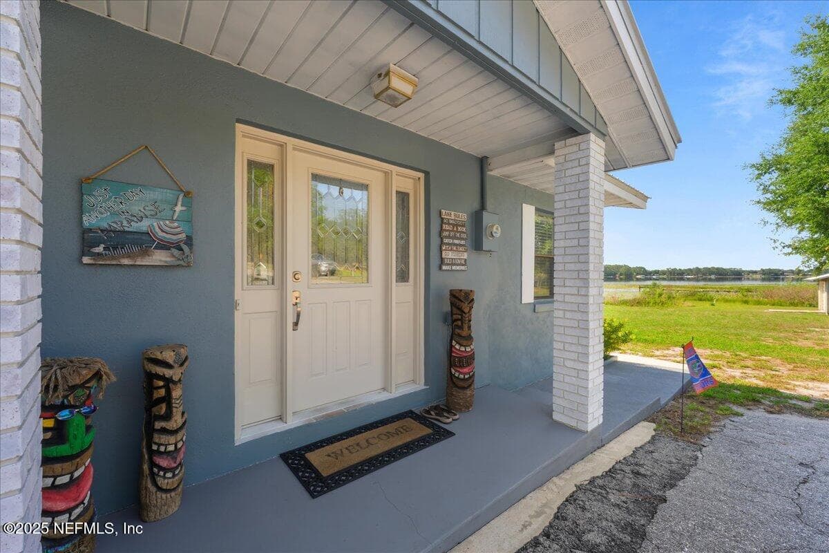 Photo 5 of 106 CARTER-WHITTAKER Lane, Pomona Park, FL 32181