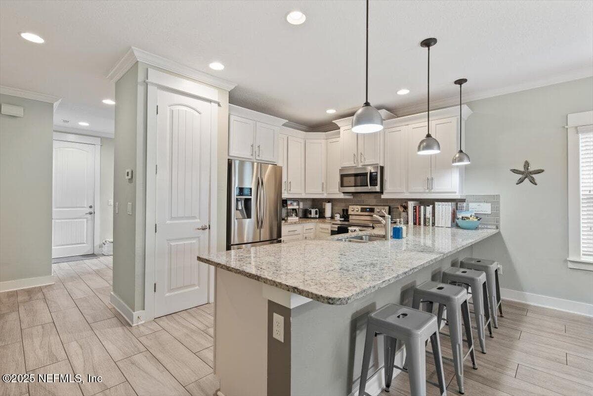Photo 3 of 231 10TH Avenue S, Jacksonville Beach, FL 32250