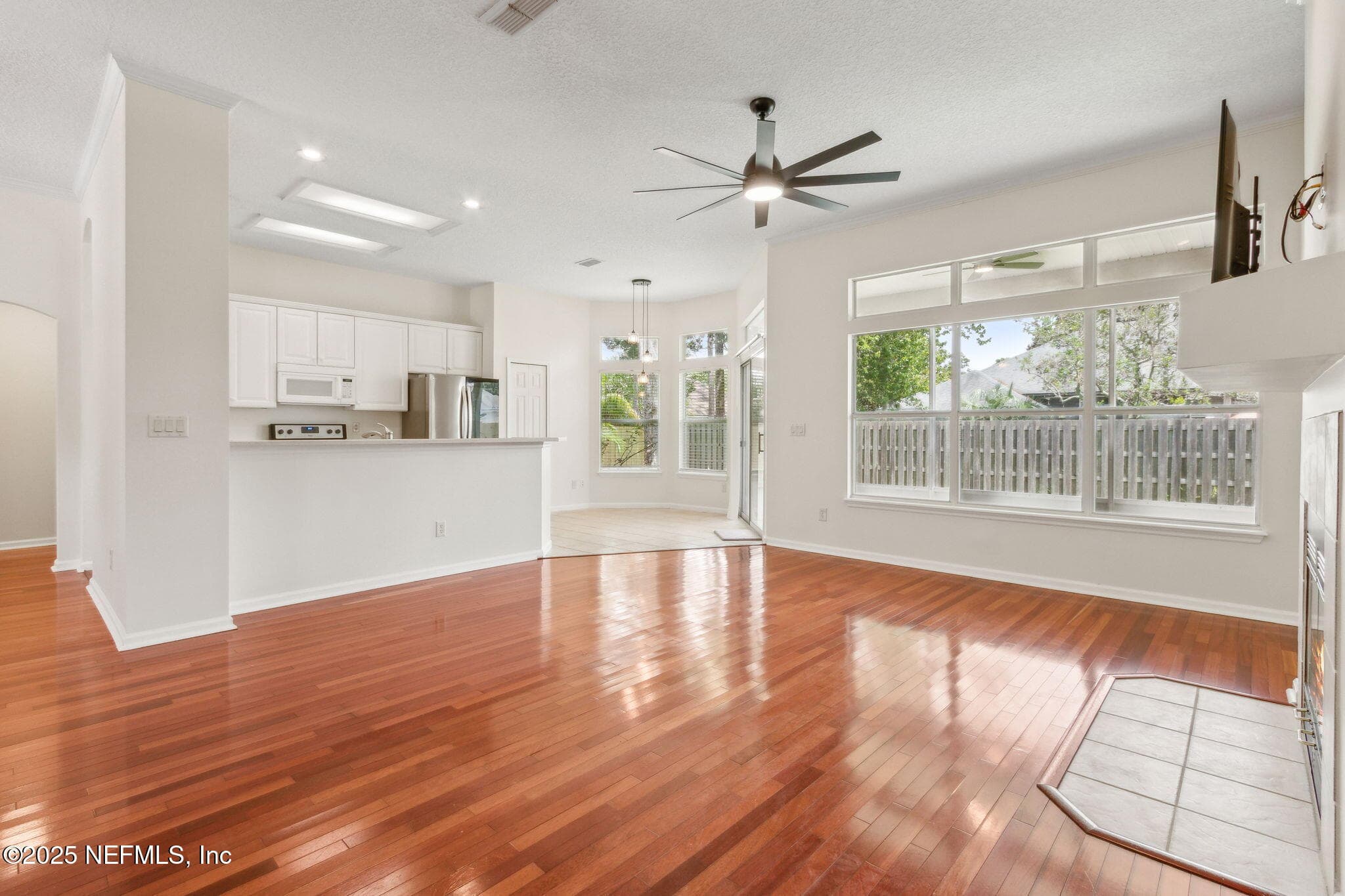 Photo 14 of 1912 BLUEBONNET Way, Fleming Island, FL 32003
