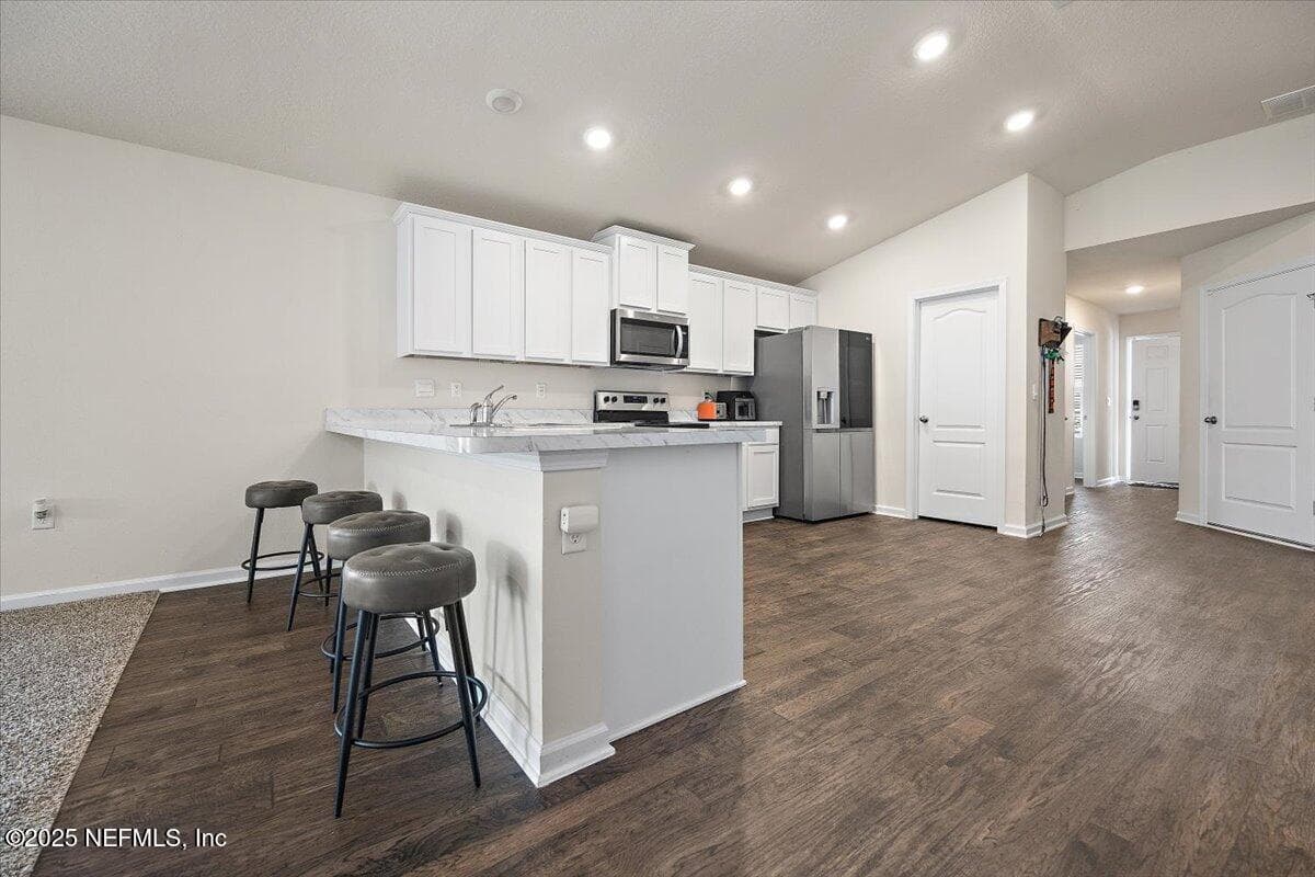 Photo 4 of 2222 WILLOW GLEN Lane, Green Cove Springs, FL 32043