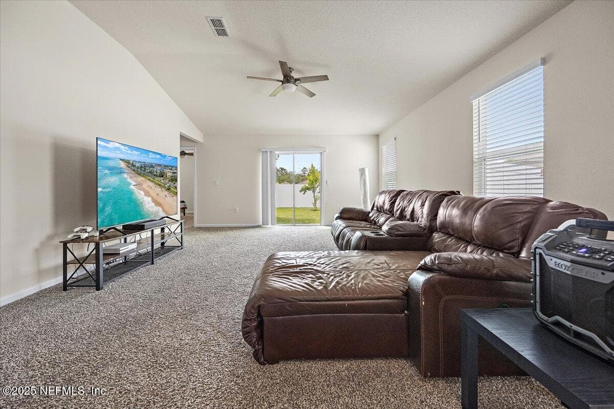 Photo 8 of 2222 WILLOW GLEN Lane, Green Cove Springs, FL 32043