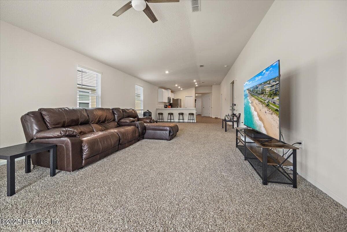 Photo 9 of 2222 WILLOW GLEN Lane, Green Cove Springs, FL 32043