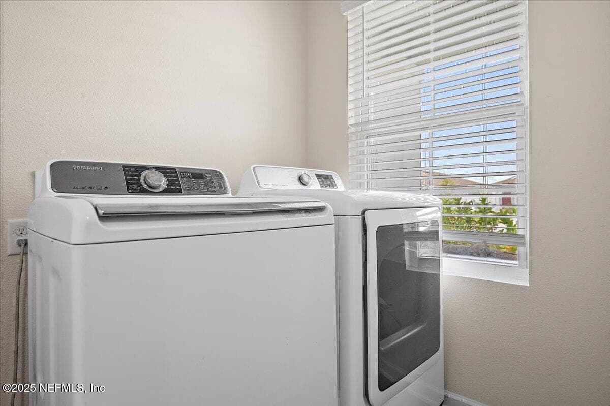 Photo 16 of 2222 WILLOW GLEN Lane, Green Cove Springs, FL 32043