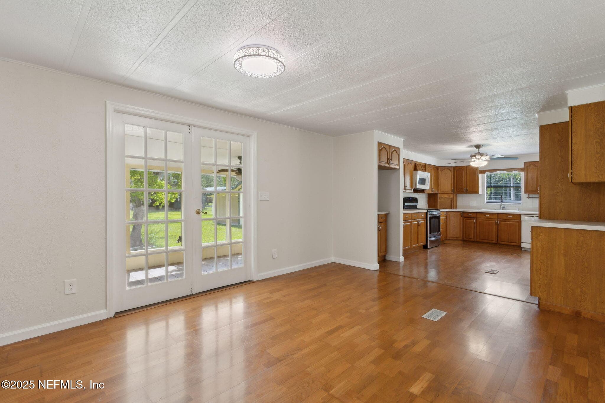 main home dining — 2889 SANTA FE Trail, Hilliard, FL 32046